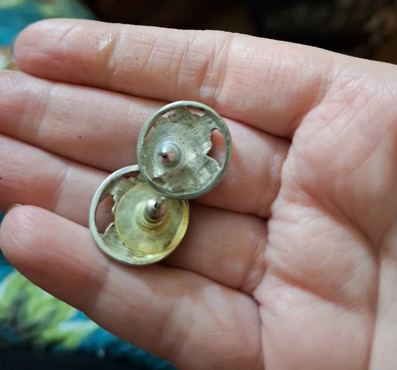 Vintage Silver Tone Santa With Toys Earrings - Picture 3 of 3